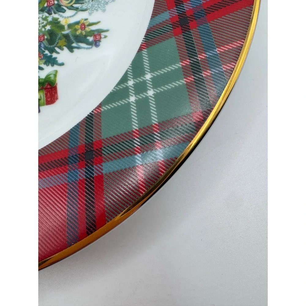Williams Sonoma Salad Plate Set 4 Santa Tartan Plaid Christmas 8